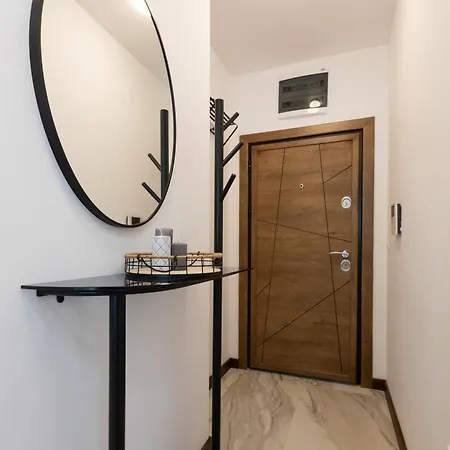 Didi's Designer Lägenhet