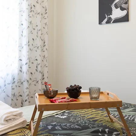 Didi's Designer Sofya